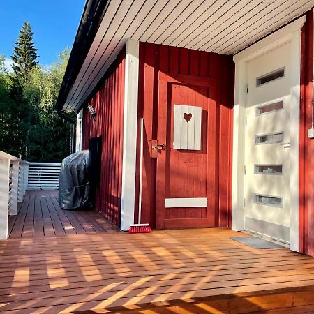 Cozy Renovated House With A Lot Of Parking Space. Haparanda  Eksteriør billede
